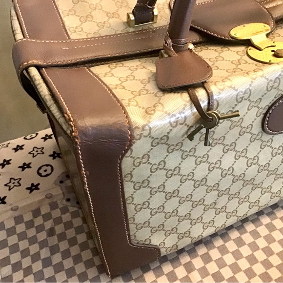 Gucci Travel Train Cases - Picture 8 of 16